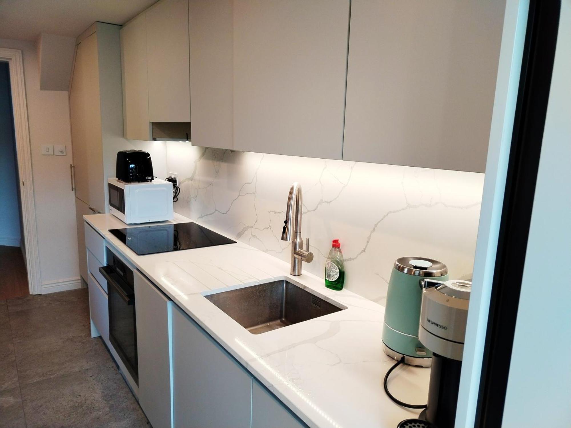 New Refurbished One Bed Flat In The West Appartement Londres